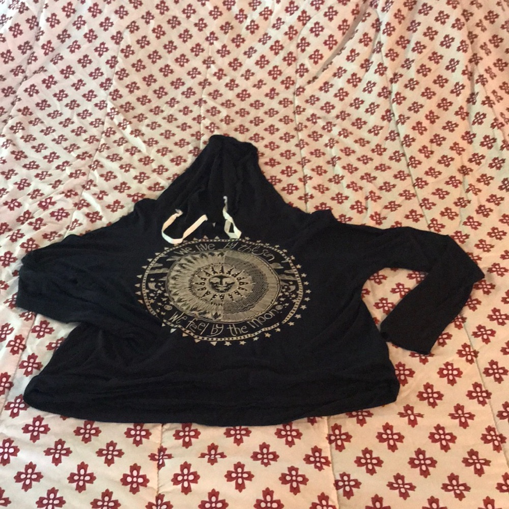 NWOT black, long sleeve shirt with hood sz. XL